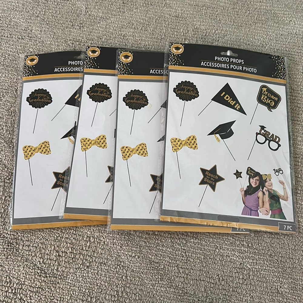 NIP Bundle of 4, Graduation Photo Props Set - Black and Gold